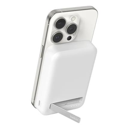 Belkin Boost Charge Pro (Qi2) MagSafe powerbanka, 10000mAh, 15W, bílá