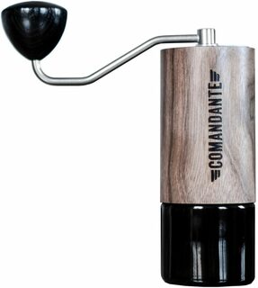 Comandante C40 MK4 Nitro Virginia Walnut hnědá