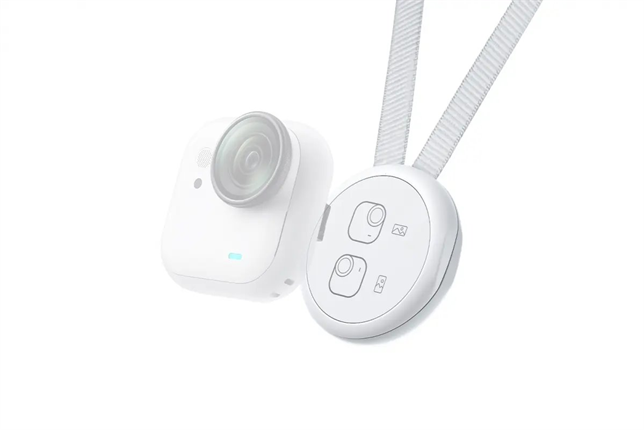 Insta360 GO Ultra magnetický přívěsek