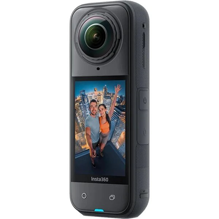 Insta360 X5